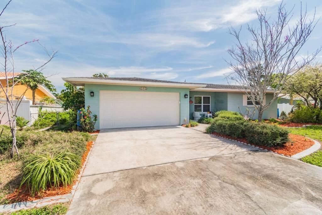 Вілла Casabetty Clearwater Florida Екстер'єр фото