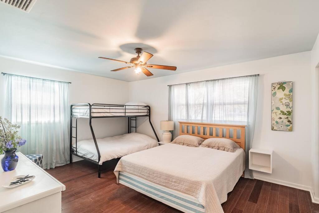 Вілла Casabetty Clearwater Florida Екстер'єр фото